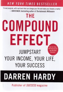 کتاب زبان انگلیسیThe compound effect
